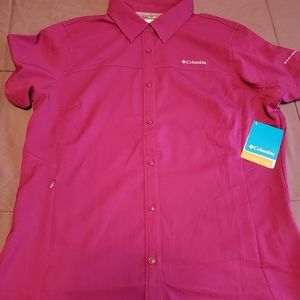 Columbia short sleeve shirt
